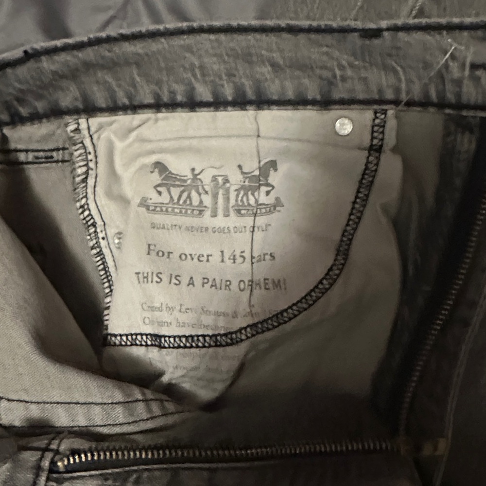 Levi's Men's Gray Straight-Leg Jeans style 505 - Picture 4 of 4